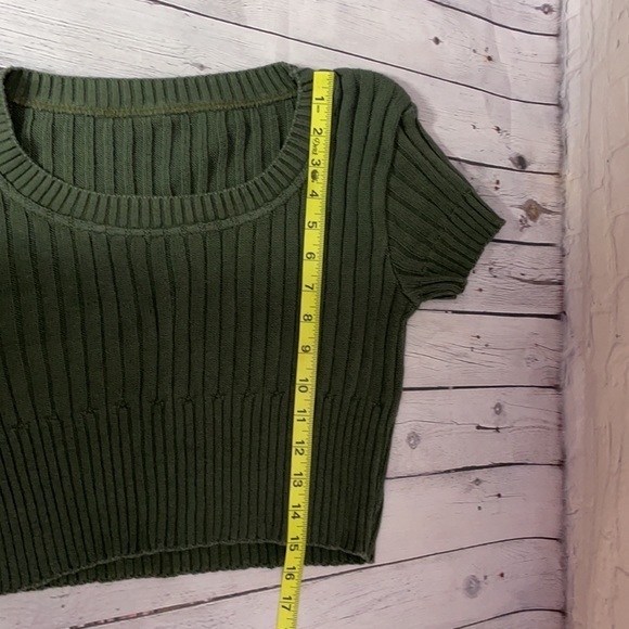 Newport News Hunter Green Y2K Cropped Scoop Neck Sweater - Picture 4 of 4